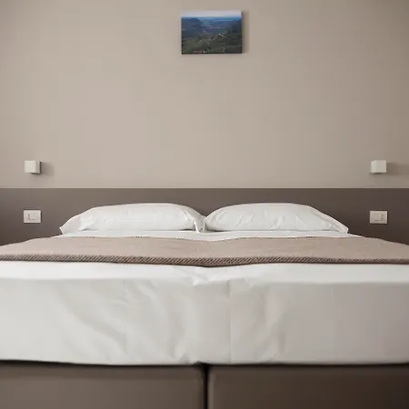 Hotel&wellness Stella Delle Langhe 3* Govone