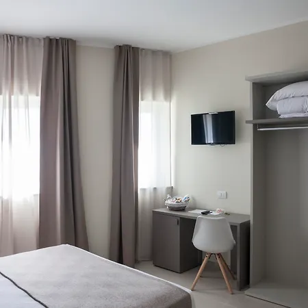 & Wellness Stella Delle Langhe Hotell 3*