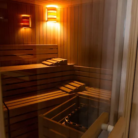 & Wellness Stella Delle Langhe 3* جوفونه