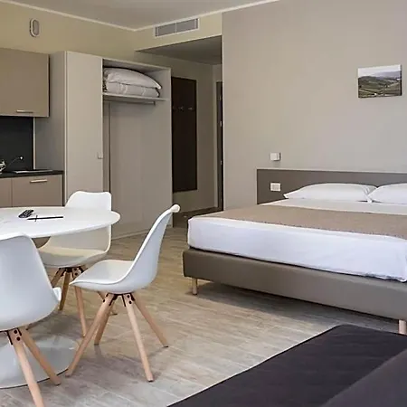 & Wellness Stella Delle Langhe 3* Govone