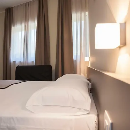 Hotel Hotel&wellness Stella Delle Langhe
