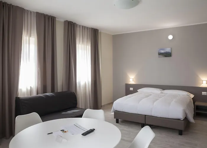 & Wellness Stella Delle Langhe 3* Govone
