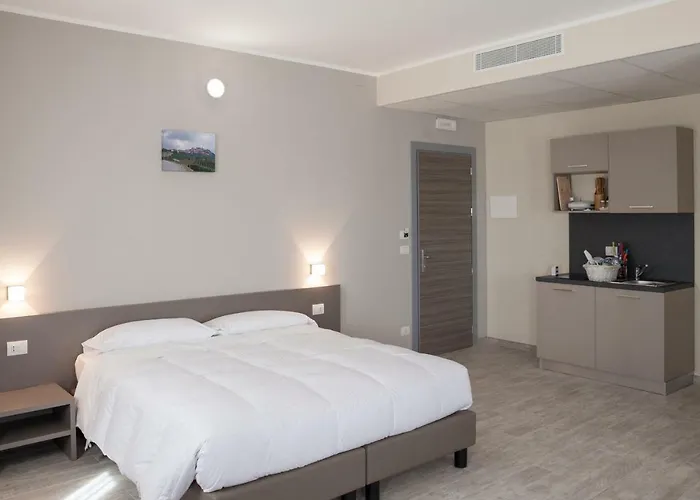 & Wellness Stella Delle Langhe 3* Govone